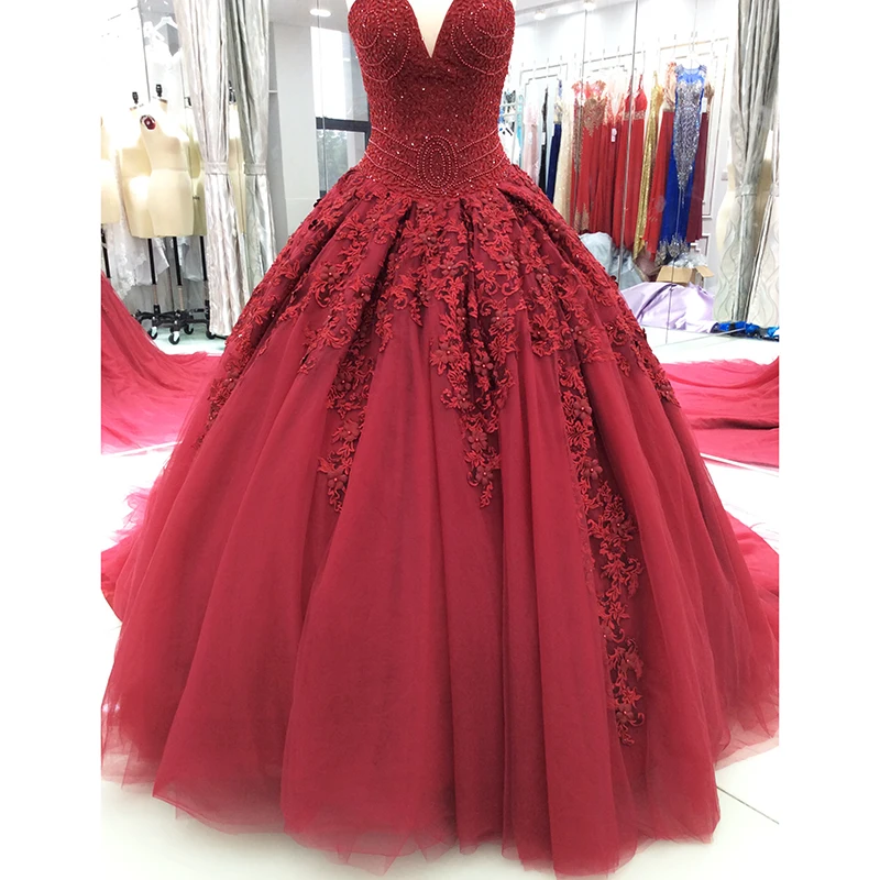 

Luxury Princess Wedding Dress 2019 Ball Gown Sweetheart Beads Crystal Lace with Long Train Burgundy Bride Dress Bridal Gown