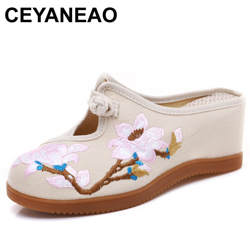 

CEYANEAOFlower Embroidered Women Canvas Mules Wedge Slippers Slip on Close Toe Elegant Ladies Casual Summer Cotton Heeled Shoes