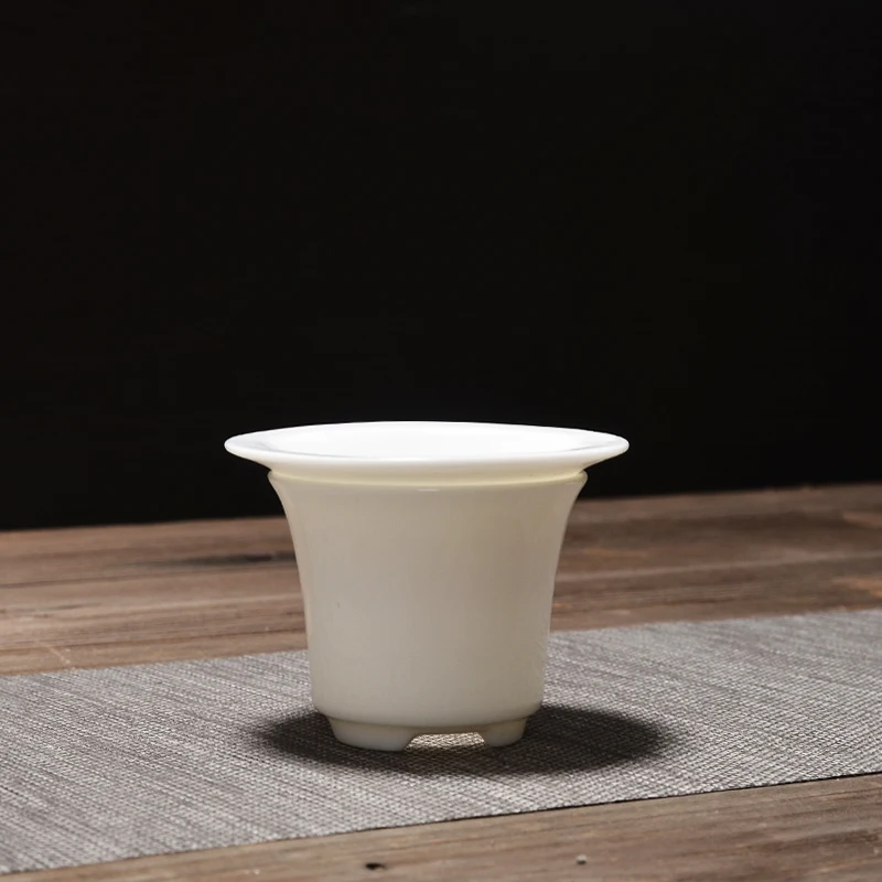 PINNY White Porcelain Tea Strainers Pigmented Ceramic Tea Filter Chinese Kung Fu Tea Set Hand Made Tea Ceremony Accessories PINNY White Porcelain Tea Strainers Pigmented Ceramic Tea Filter Chinese Kung Fu Tea Set Hand Made Tea Ceremony Accessories