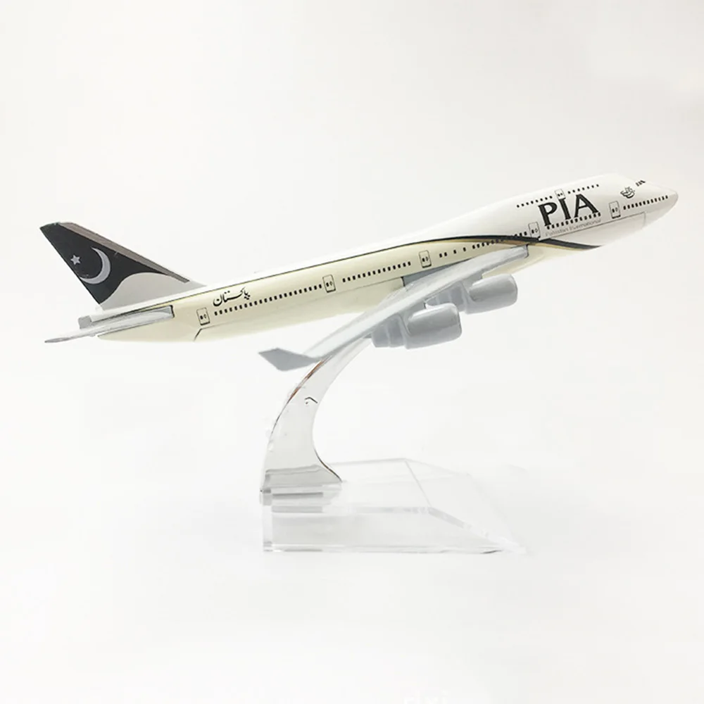 Самолёт из сплава в масштабе 1/400 Боинг 747 PIA 16 см модель самолета B747 игрушки для