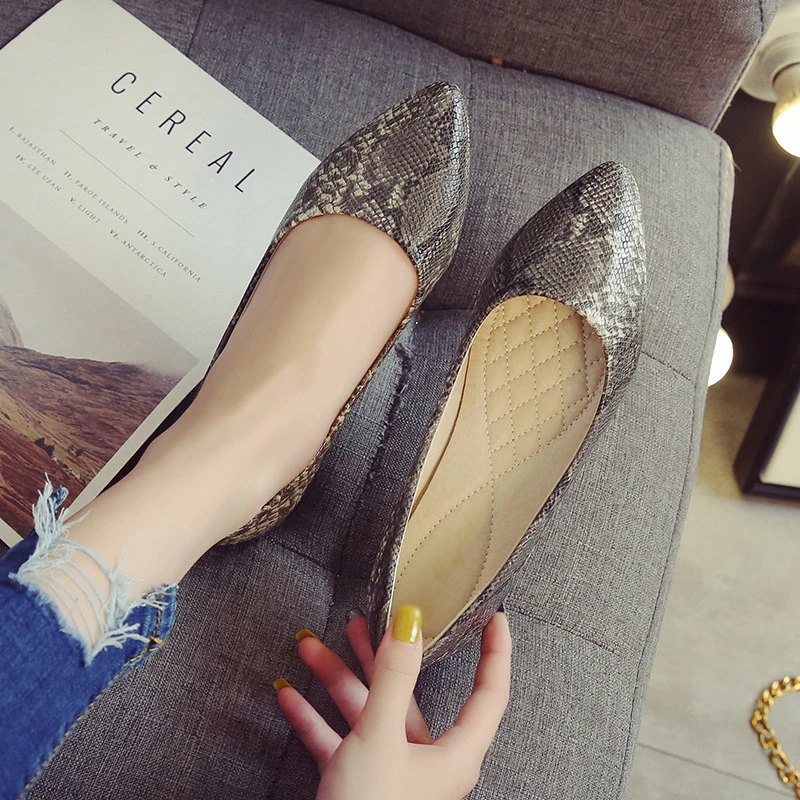 Silentsea/повседневные женские туфли на плоской подошве без застежки; женские тонкие туфли на низком каблуке с острым носком; большие размеры 34-42 - Цвет: gray