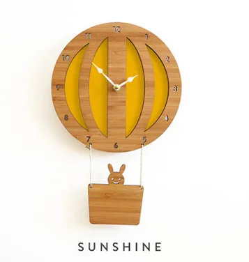 Natural Bamboo Hot Air Balloon Wall Clock Children's Room Cartoon Modern Creative Quartz Table Mute Hanging Wall Clocks