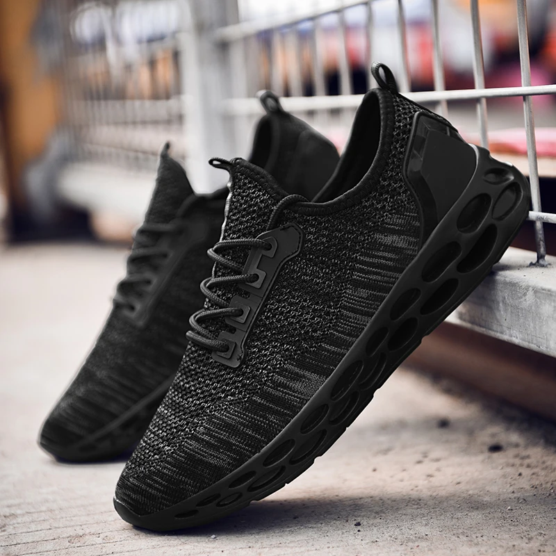 

Sneakers Men Lightweight Mesh Breathable Shoes Fashion Casual Outdoor Zapatillas Black Chaussure Homme Sport Dropshipping