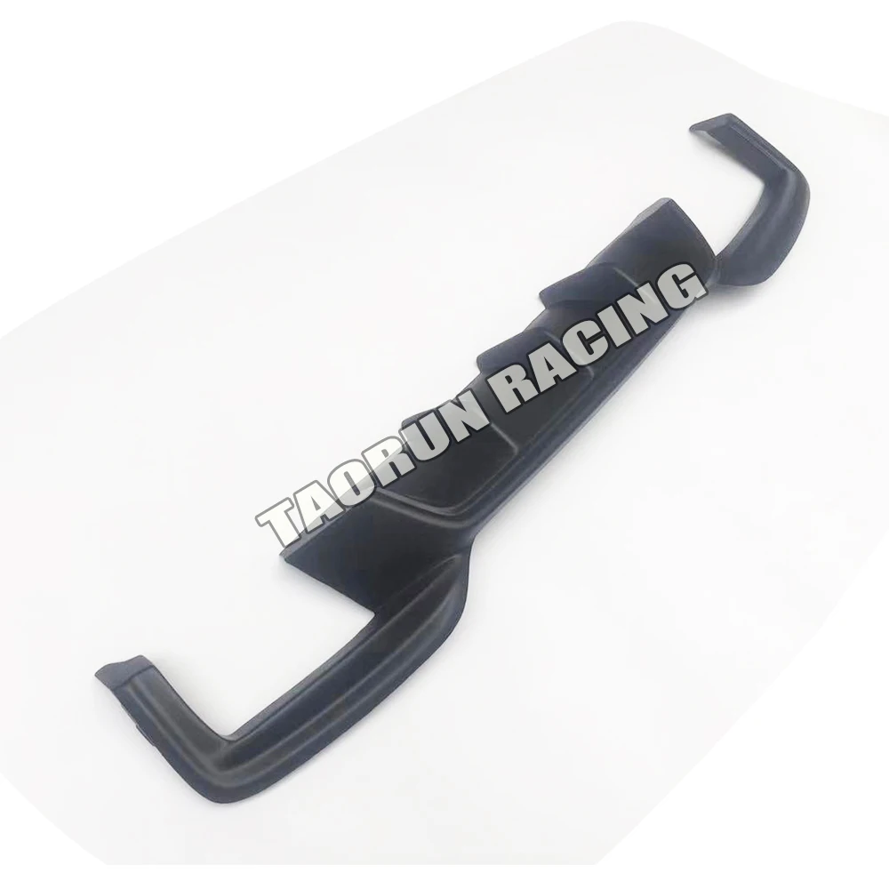 Неокрашенный диффузор для заднего бампера M6 ABS BMW F06 F12 F13 640i 640d 650i 650d M tech Sport & Real 2012