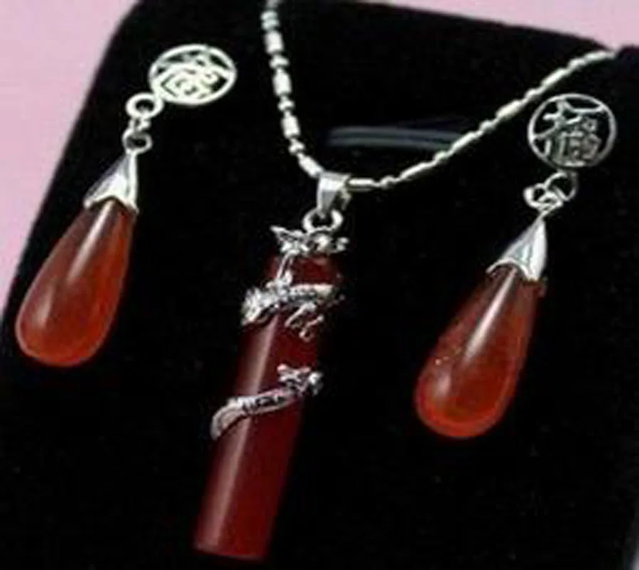 

New Women's fashion Elegant red Dragon Pendant necklace Earring set AA26548