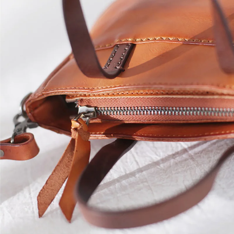 AETOO Women's leather handbag, hundred-set hand-made head layer cowhide art bag, Mori sloping shell bag