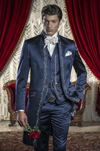 2018-Custom-Made-Slim-Fit-Embroidery-Groomsmen-Tuxedos-Jacket-Pants-Vest-Groom-Wedding-Men-Suit-Set.jpg_640x640 (2)