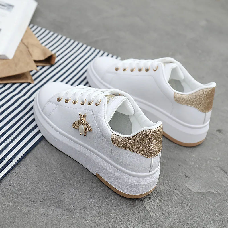 Women Casual Shoes 2019 New Women Sneakers Fashion Breathable PU Leather Platform White Women Shoes Soft