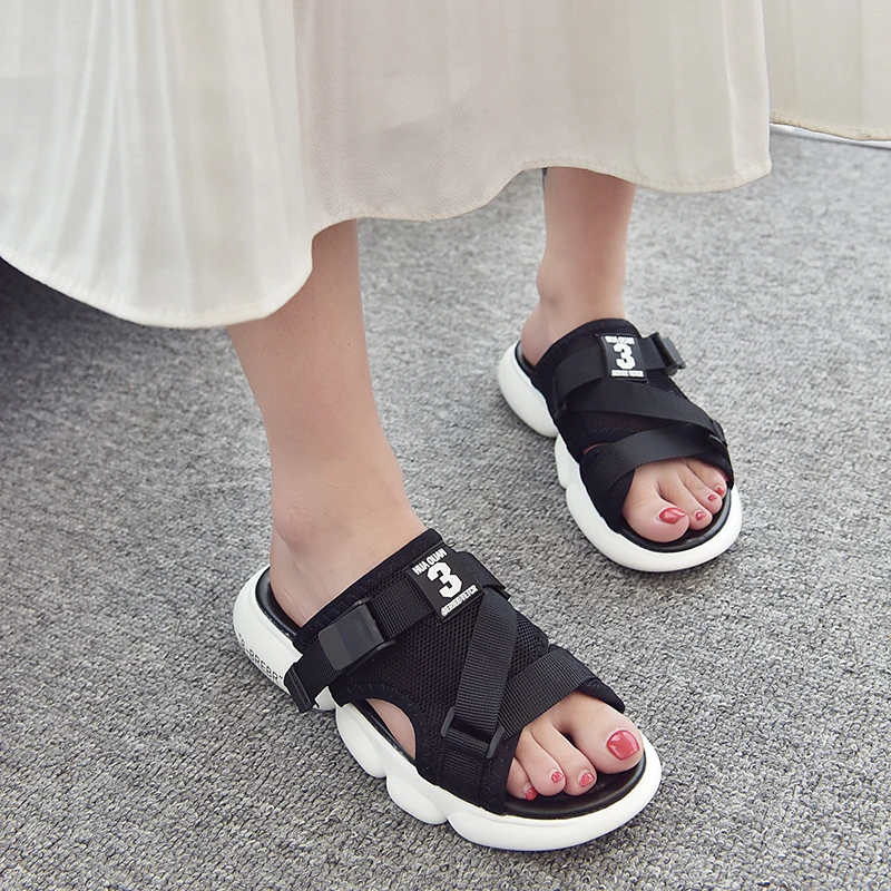 

2019 New Fashion Summer Women Flock Sandals Open Toe Women Sandals Slip-on Med Heels Leisure Woman Rome Ankle Straps Solid Shoes