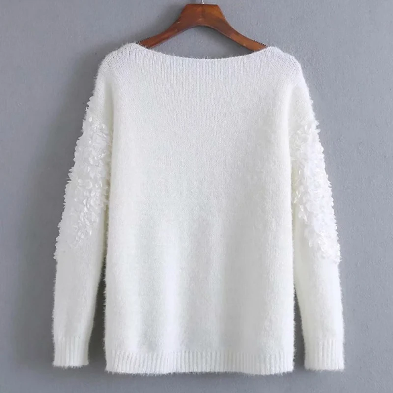 The newest Petal sweet beautiful solid sweater