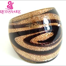 Красная змея кольцо ручной работы золотой песок с фиолетовой линией кольца из муранского стекла