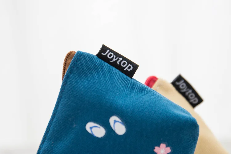 4472410991_143882593