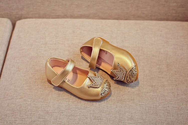Обувь для девочек; обувь принцессы с короной; обувь для вечеринок с золотыми кристаллами; детская обувь на плоской подошве; модельная обувь для девочек; MCH108
