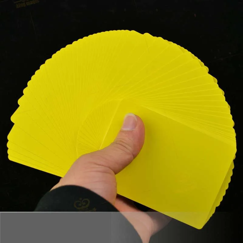 

1 Deck Ultra Thin Flying Cards Magic Tricks Card Vanishing Manipulations Professional Magician Magic Props Close up Illusions