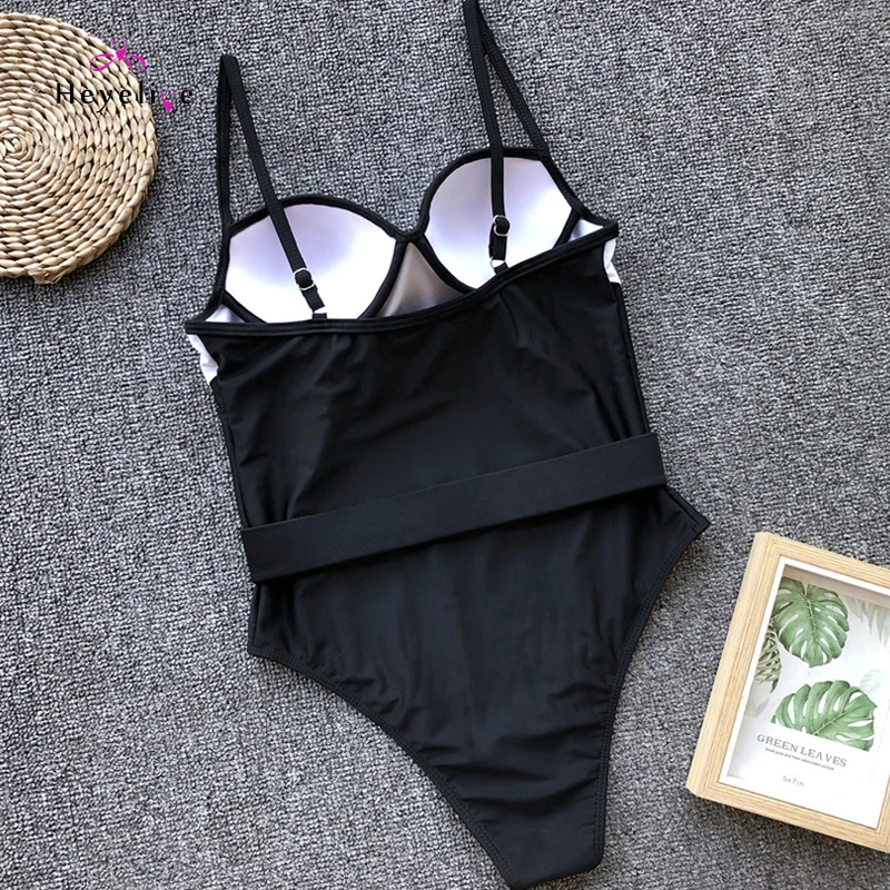 womenswimwear