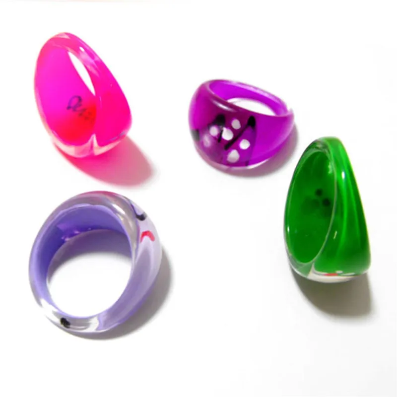 20 шт./лот, круглые полимерные краски, прекрасный микс, пластиковые Мультяшные кольца для мальчиков и девочек, разноцветные кольца для детей,, ювелирные изделия, подарки