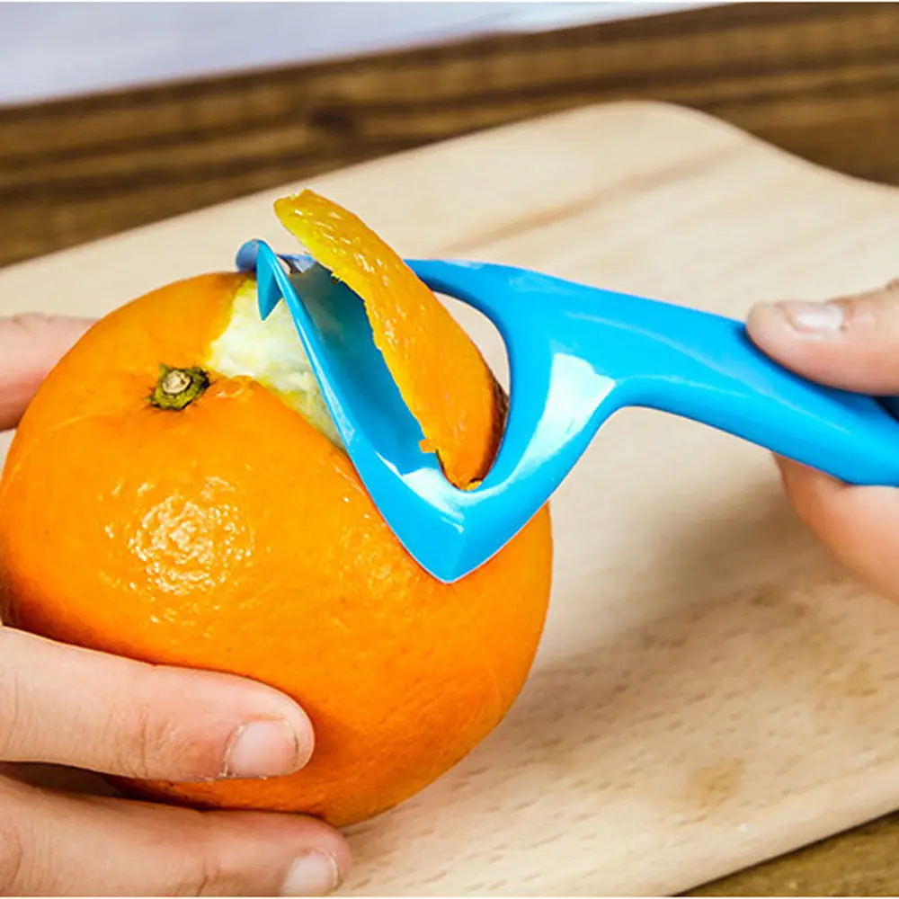 1 Pcs Useful Orange Opener Peeler Slicer Cutter Plastic Lemon Fruit