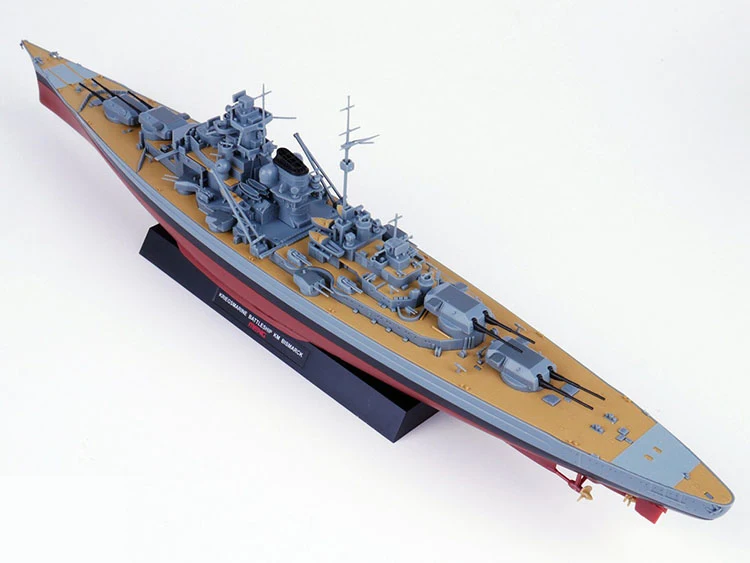 Новинка 1/700 года. МАСШТАБНЫЙ немецкий морской броненосец KMS Bismarck. Комплект модели корабля. Игрушка без клея