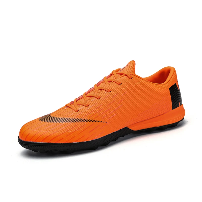 

Men Sport Boots Breathable Original Outdoor Soft Ground Shoe football Man futbol ayakkabilari cr7 football shoe Superfly Sneaker
