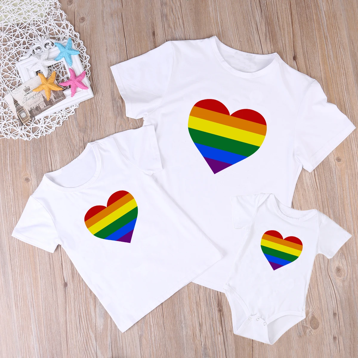 

Matching Family Look Clothing Outfits Father Son Mother Daughter T Shirt Dad Mom and Me Matching Cotton Baby Romper Tops