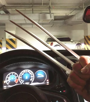 

[TOP] 2Pcs/lot 1:1 Scale 26cm Simulation X MAN Wolverine Claws model Cosplay Props Halloween costume party X-men Superhero Gift