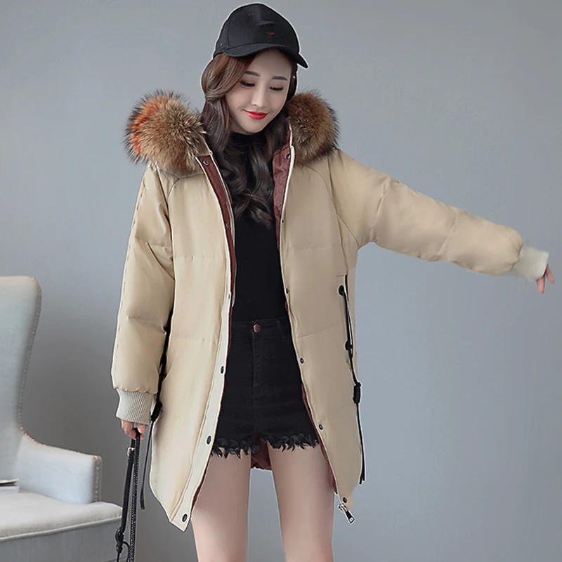 photo De Capuche Manteau Vers Parkas rouge Fourrure Blanc Col Grand Marque Femme Color À Chaud Canard Qualité Bas Veste Beige Duvet noir 2018 Mode Bonne Le D'hiver nN0wvm8