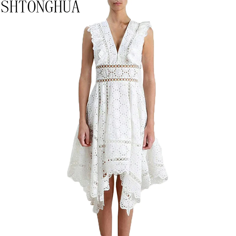 

SHTONGHUA 2019 High Quality Summer New Fashion Runway Dress Women Elegant Asymmetry sleeveless White Lace Hollow out Dress