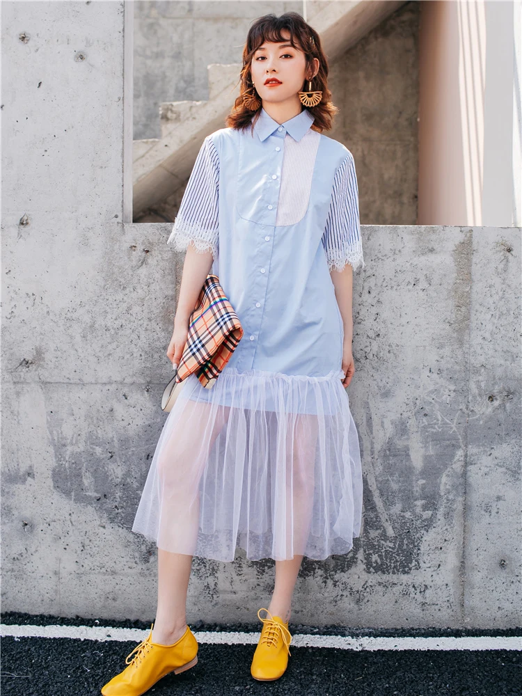 

2019 Spring and Summer New Elegant Women Dress Stripe Stitching Screen Lace Short Sleeve Dress High Street Patchwork Dress