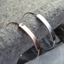 Simple fashion jewelry bracelets bracelets smooth opening bangle bracelet with Ms. Han edition bracelet fashion bracelets Simple fashion jewelry bracelets bracelets smooth opening bangle bracelet with Ms. Han edition bracelet fashion bracelets