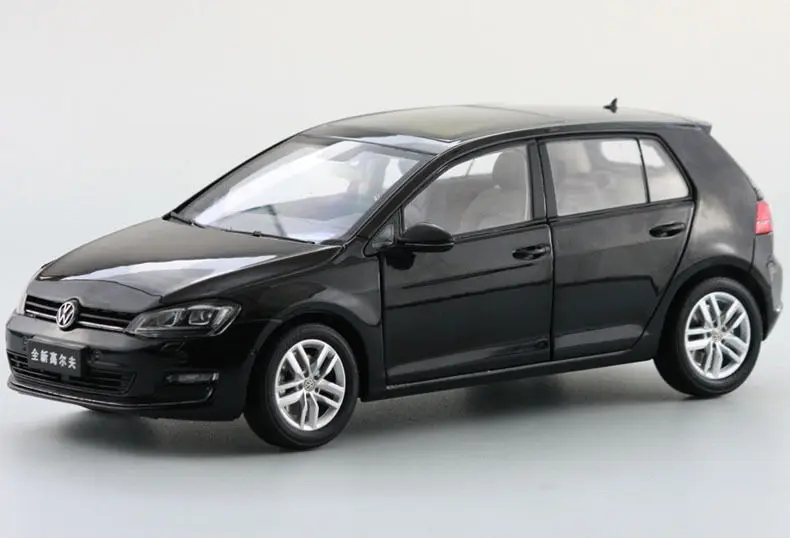 118 Diecast Model for Volkswagen VW Golf 7 Black Alloy Toy Car