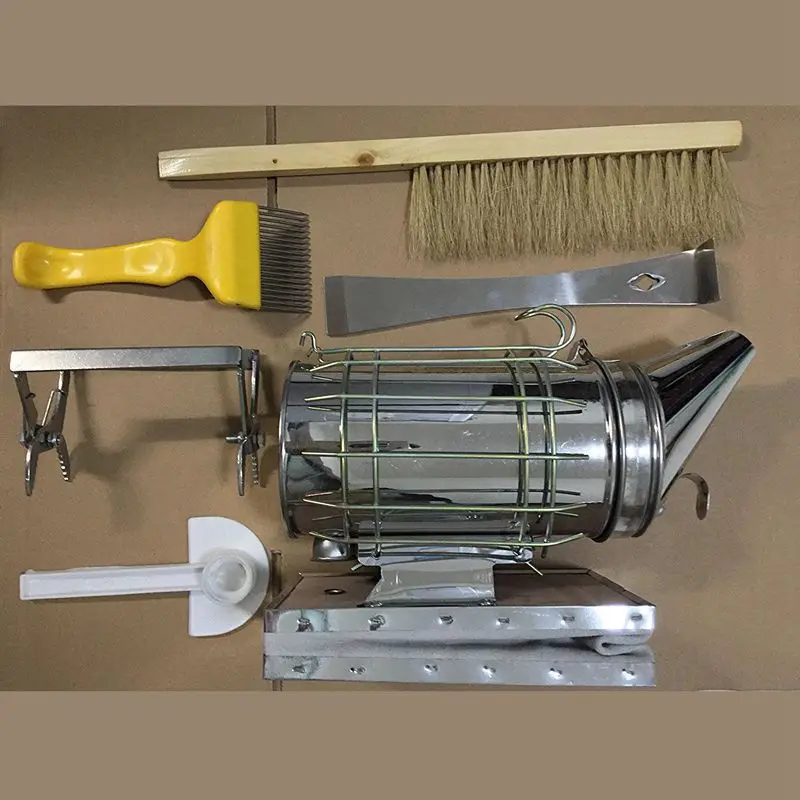 Beekeeping Tool Kit Set of 6 Bee Hive Smoker,Bee Brush Beekeeping Accessory NEW