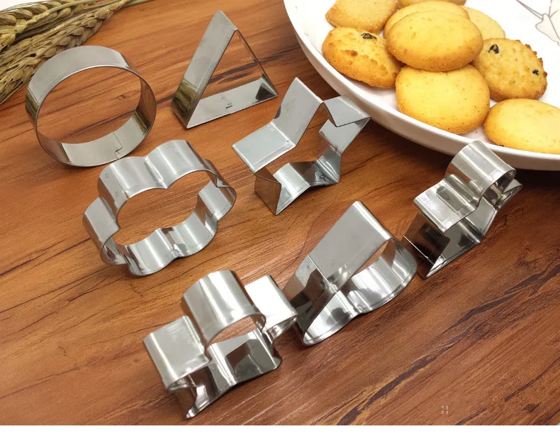 

1SET Animal Flower Shape Biscuit Mould Stainless Steel Cake Tool Cookie Mould Fondant Stamps Cutters Specialized PD 005