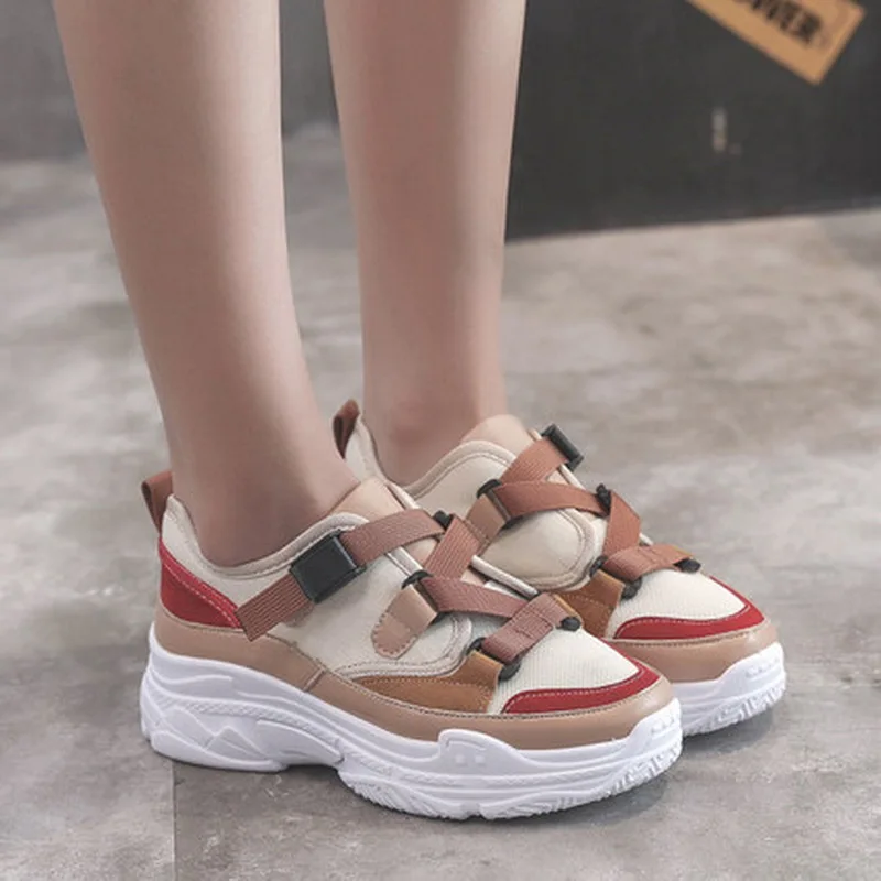 

Women Casual Shoes 2018 Women Sneakers Spring Autumn Breathable Women Flats Height Increathable women platform shoes winter