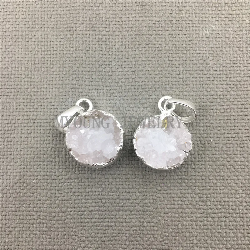 

MY0513 Natural Clear Quartz Druzy Geode Pendant Charm Round Petite White Crystal with Silver Edge Necklace or Bracelet Pendant