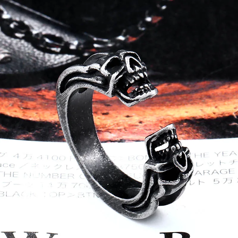

Punk Gothic Titanium Steel Double Skeleton Skulls Ring Male Retro Party Rings Biker Cool Punk Jewelry Gift