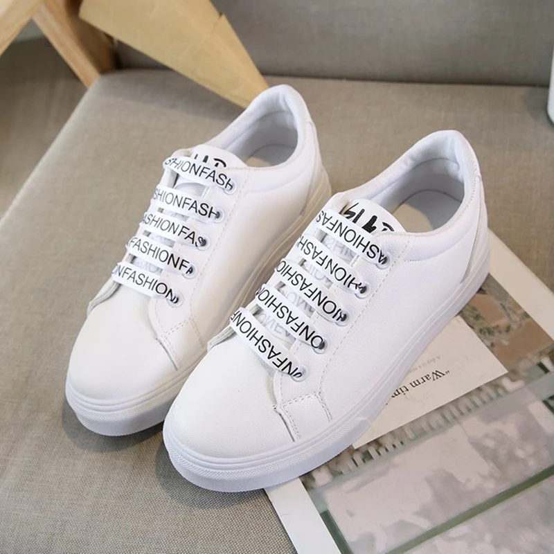 

2019 spring and autumn wild Korean flat with flat low low tie casual white shoes student sports shoes women