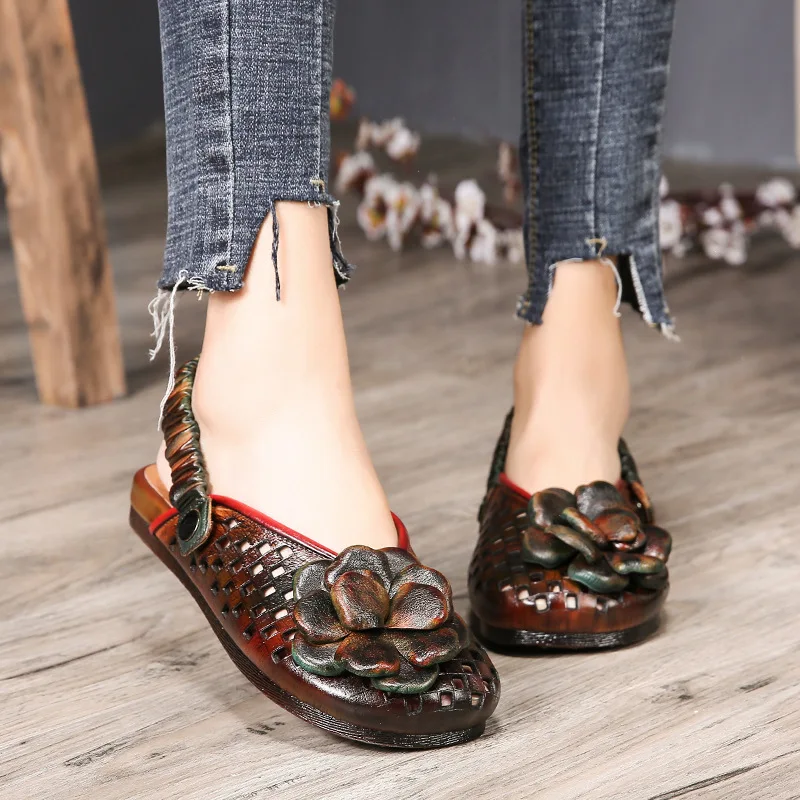

2018 New Genuine leather Retro Women's Sandal Flower flat-bottomedHollow shoes dual-purpose Woman shoes