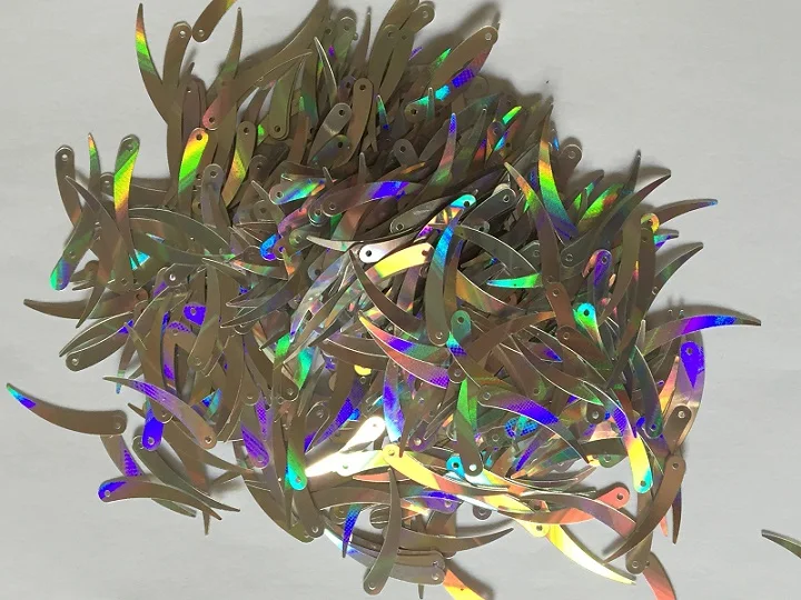 

4000pcs 5x33mm Silver Ivory Shape Hologram Sequins Hole For Wedding shoes Fascinator 5 Colors For You Choose