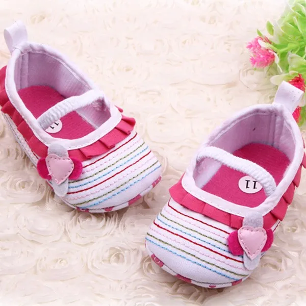 0-12M милый, для новорожденных девочек цветок гофрированные туфли детские, с мягкой подошвой детская обувь для малышей