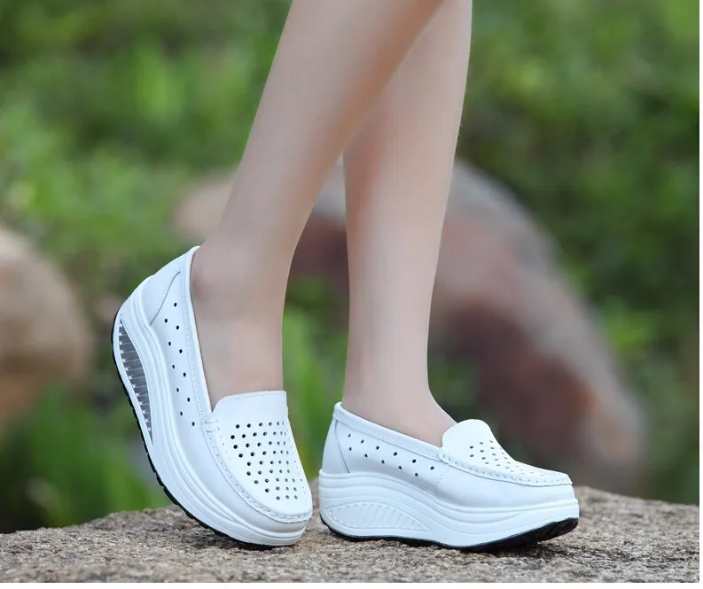 Free Shipping Spring and Autumn Men Canvas Shoes High Quality Fashion Casual Shoes Low Top Brand Single Shoes Thick Sole 7583 -  -  -  -  (3) -  -  - 