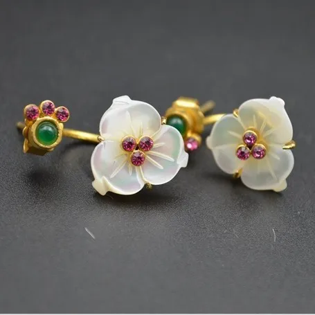 

Italy exclusive made-to-order 925 silver cross of gold natural shell flower stud earrings