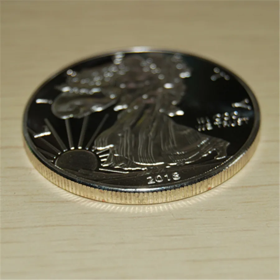 Oz Silver American Eagle Coin Mirror effect