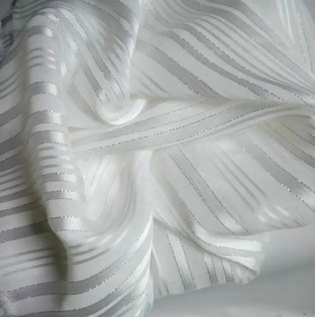 Блестящий шифон шелковистые полоски перламутровый металлик ткань падение мягкий дышащий DIY платье Блузка ткань