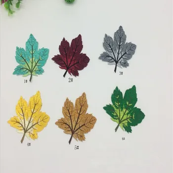 

20Pcs/Lot Maple Leaves Embroidery Patch Applique Fabric Iron On Clothes Dress Shirt Hat Decorate Accessory Patchwork Diy 7*8CM