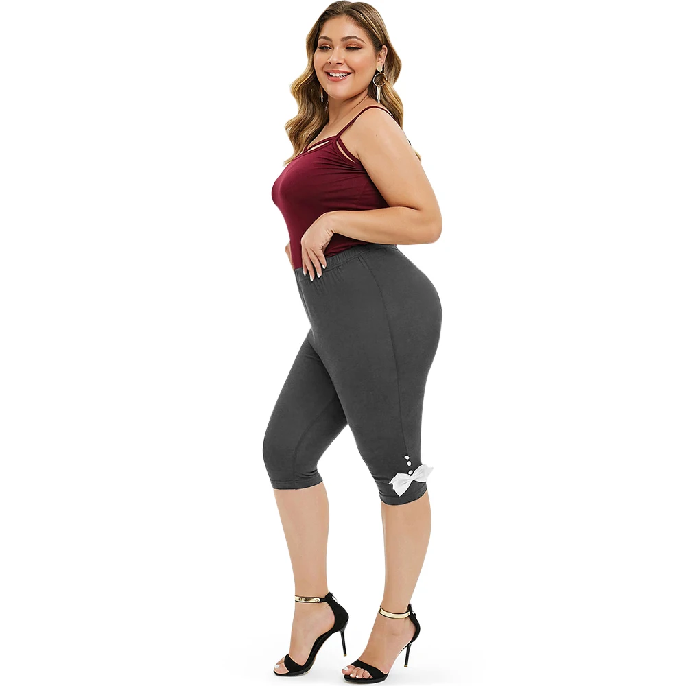 

ROSE GAL Women Plus Size Short Buttoned Knee Length Leggings Big Size Bowknot Elastic High Waist Skinny Leggings 2019