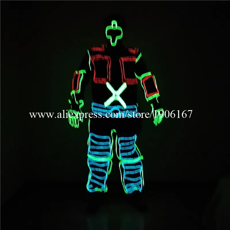 El wire costumes06