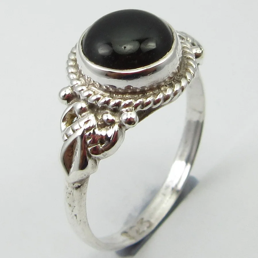 

SOLID SILVER Round BLACK ONYX HANDMADE Ring Size 4.5 ! Gift For Wife