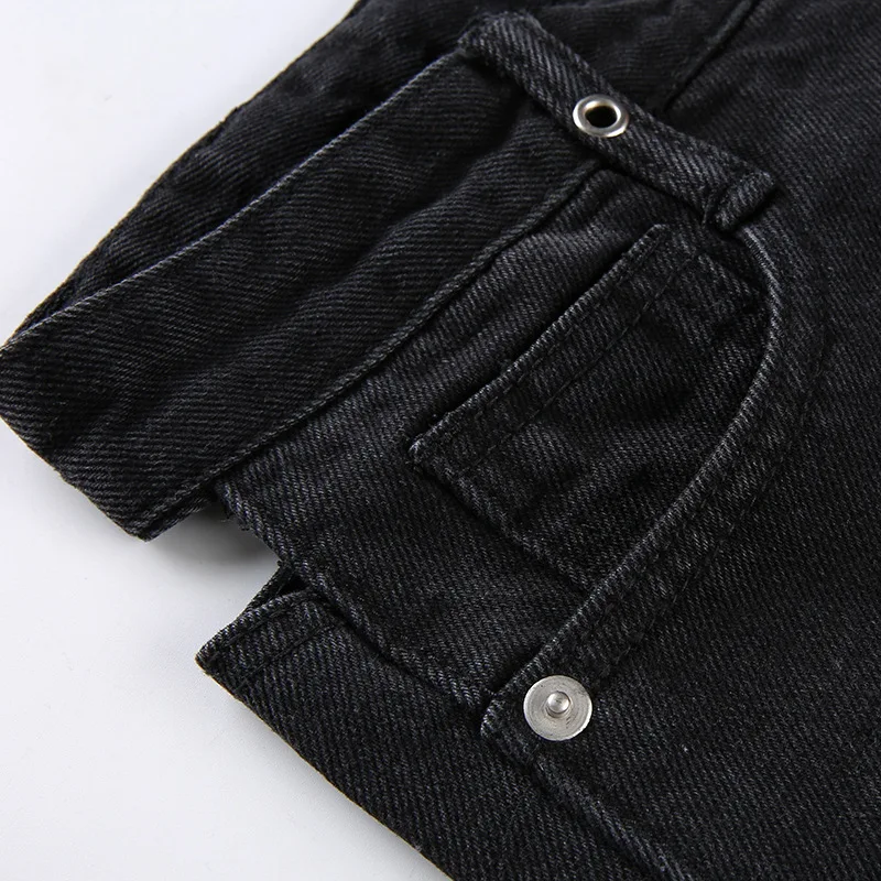 10777881413_1920637555