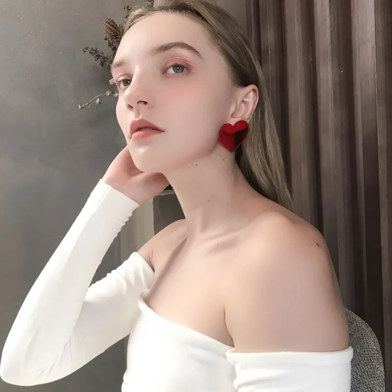 Новые винтажные прозрачные акриловые серьги-гвоздики в форме сердца для женщин корейские красные серьги в форме 2018 Femme Bijoux рождественские