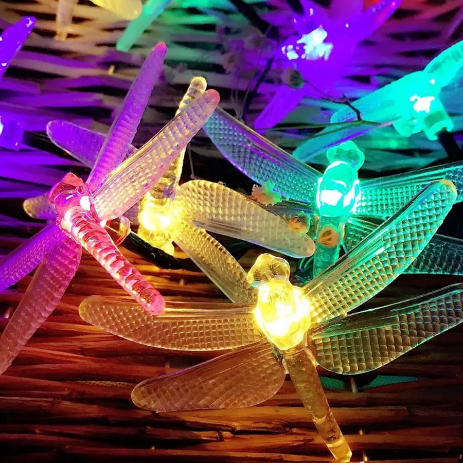 lawn-backyard-garden-fairy-lights